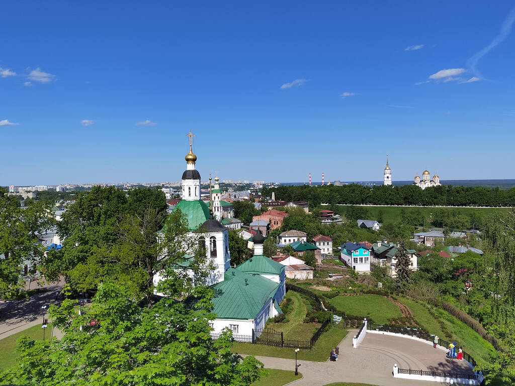 https://images.vfl.ru/ii/1780848667/60918769/40247141.jpg