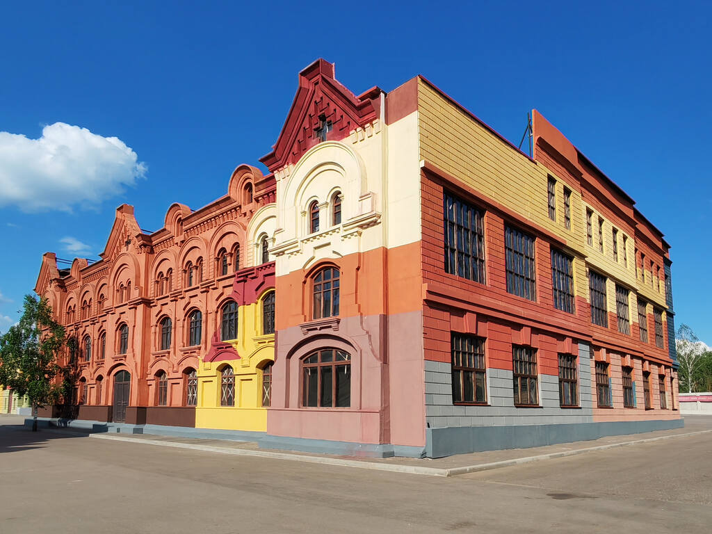 https://images.vfl.ru/ii/1782155517/d557f048/40260994.jpg