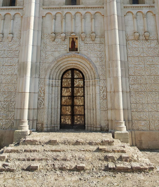 https://images.vfl.ru/ii/1782218279/39260863/40261308.jpg