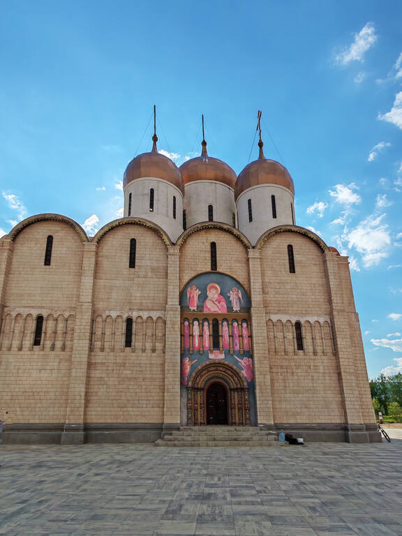 https://images.vfl.ru/ii/1782218284/15d01667/40261315.jpg