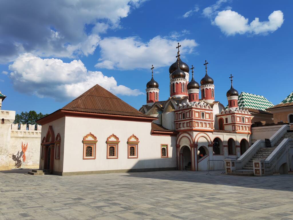 https://images.vfl.ru/ii/1782218286/126158fc/40261318.jpg