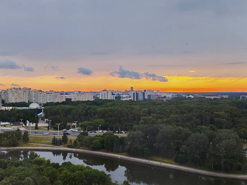 https://images.vfl.ru/ii/1784033224/5777395d/40295226.jpg
