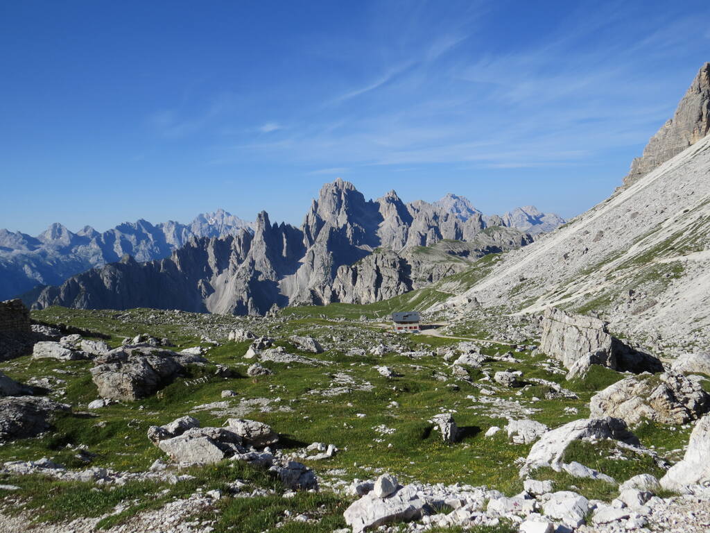https://images.vfl.ru/ii/1785319860/9eb3894d/40313023.jpg