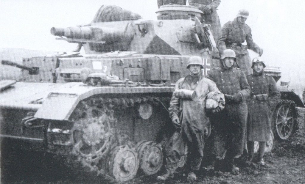 Т 4 е. PZ IV E 1941. PZKPFW III 1941. PZ-III D 1941. Танк PZ 4 E.