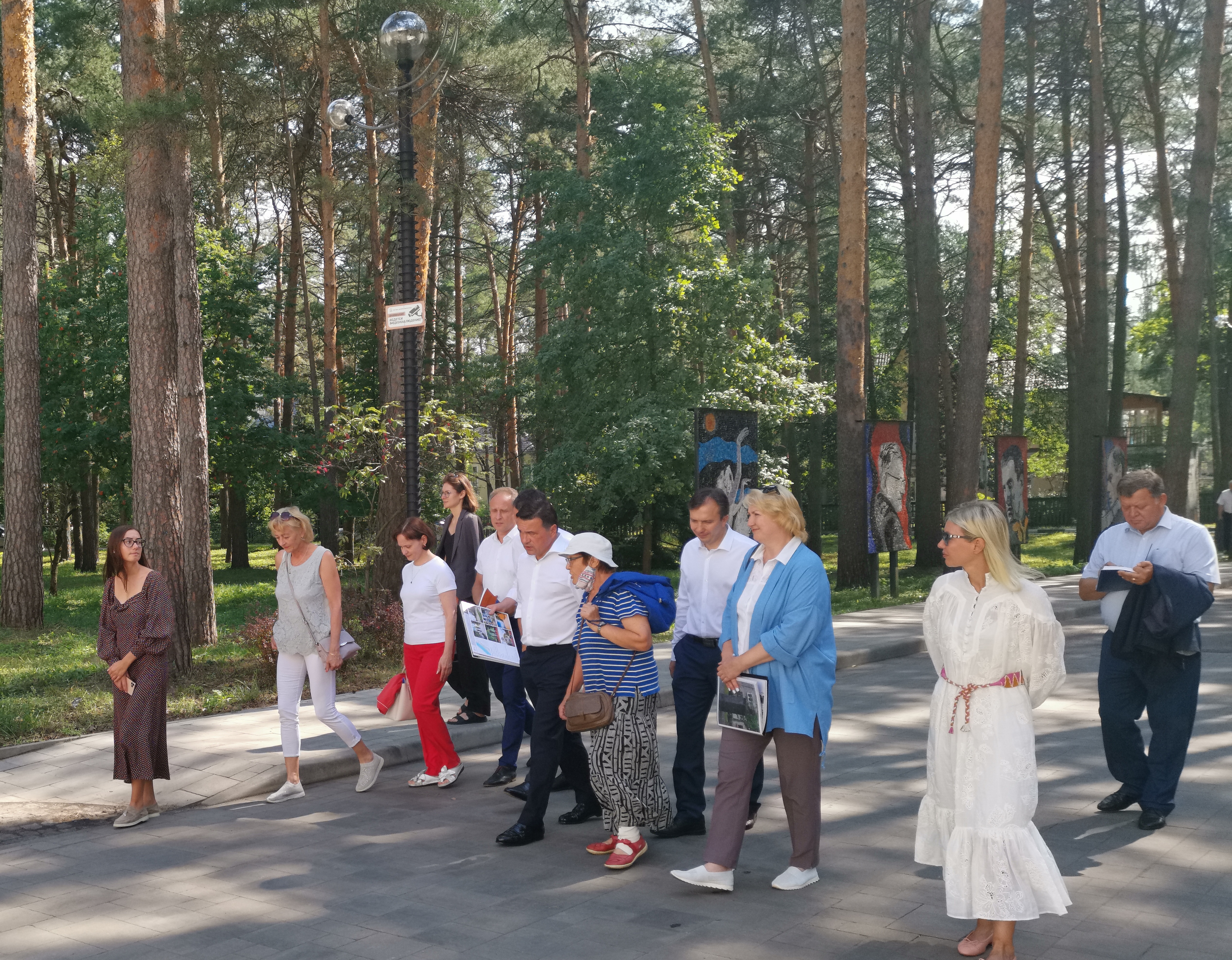 Подслушано дубна. Долино Дубна. Санаторий Вита вожатые советники губернаторы 2021. Визит губернатора в Дубну. Встреча губернатора в Дубне.